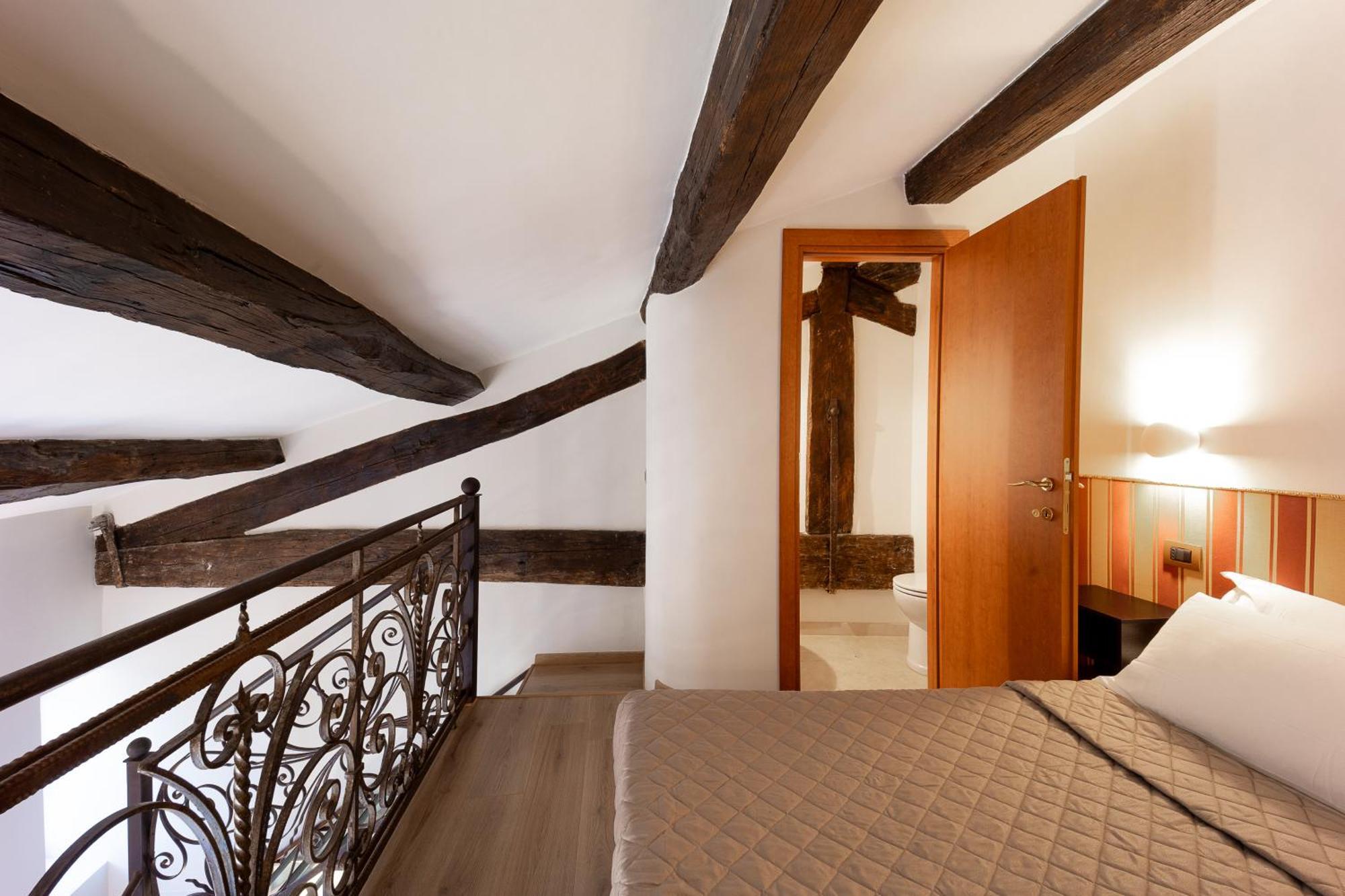 Dimora Cardinal Moroni Hotel Rome Exterior photo