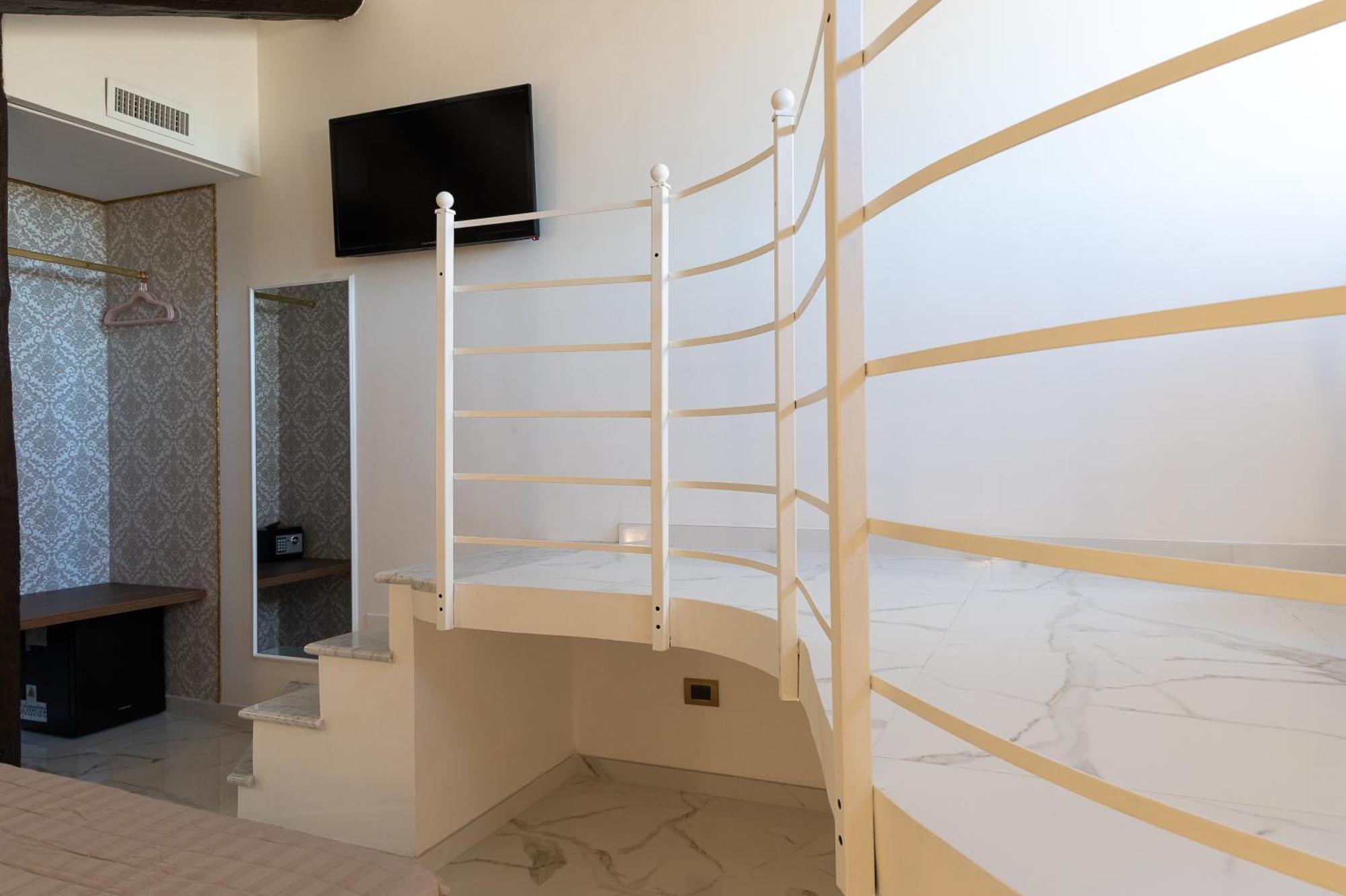 Dimora Cardinal Moroni Hotel Rome Exterior photo